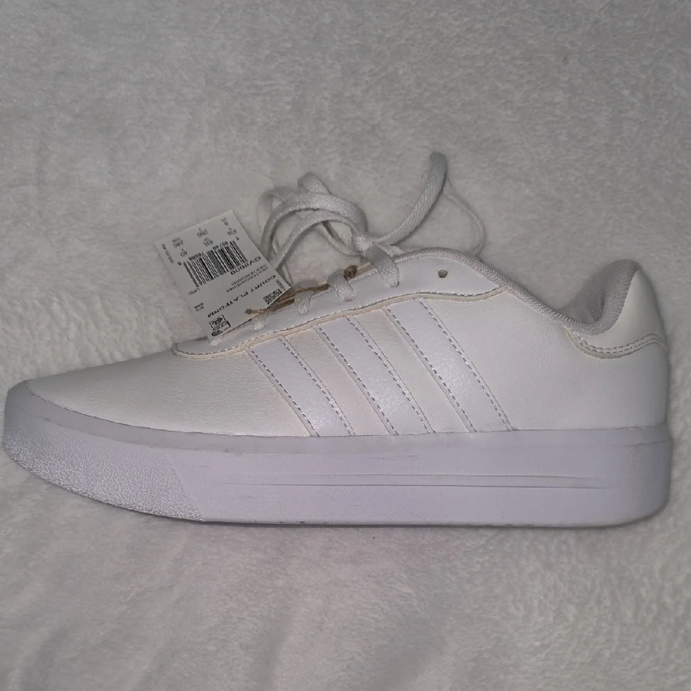 Adidas White Sneakers Court Platform Sz 8 NWT Basketball Skateboard - Picture 5 of 8